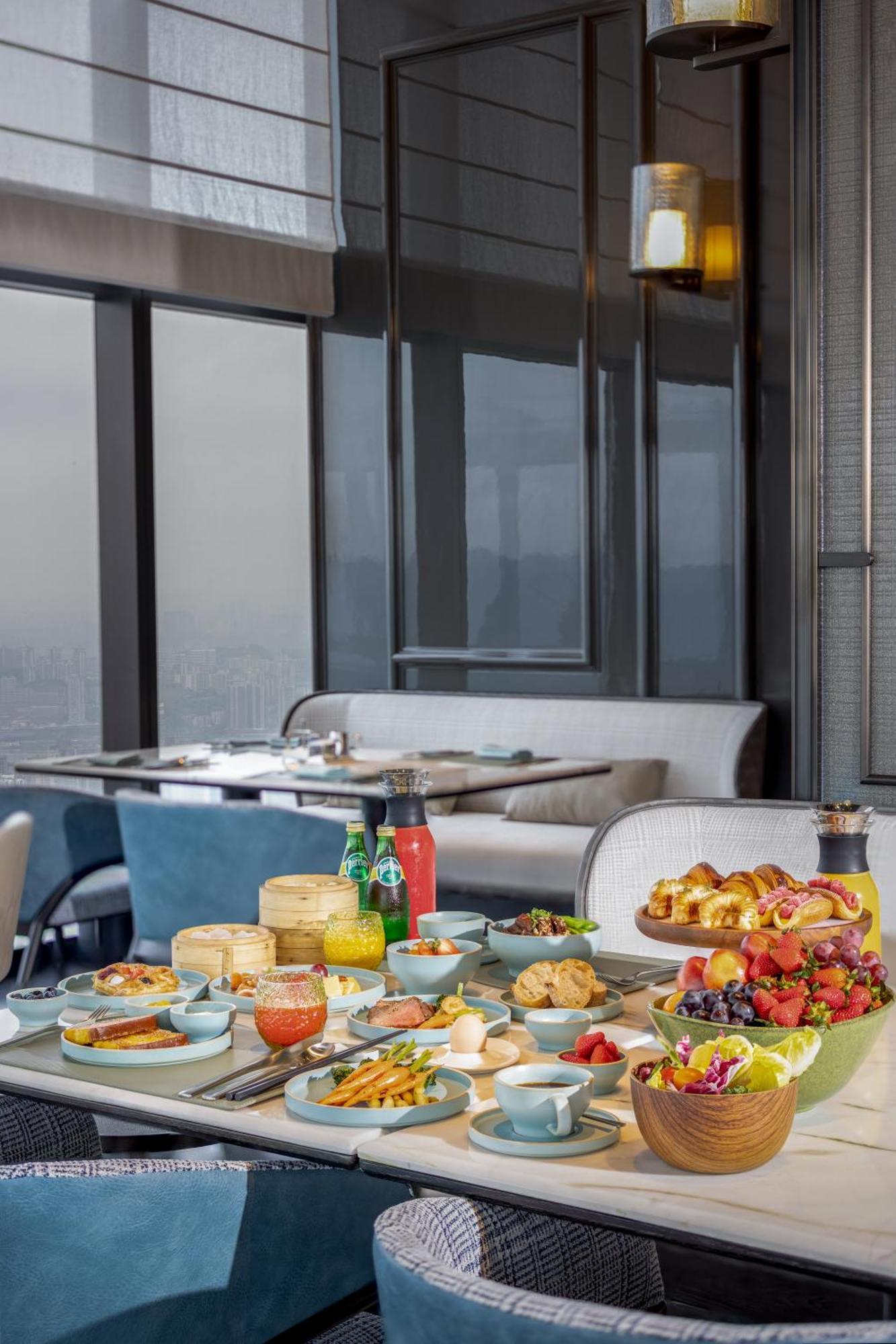 Conrad Chongqing - Indulge In The Magical 8D City Landscape Exterior foto